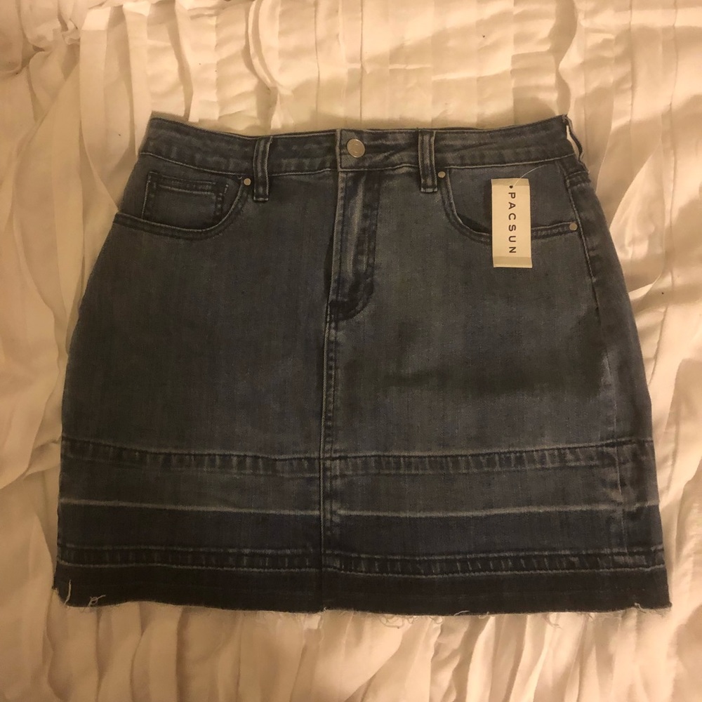 NWT Trendy Pacsun skirt